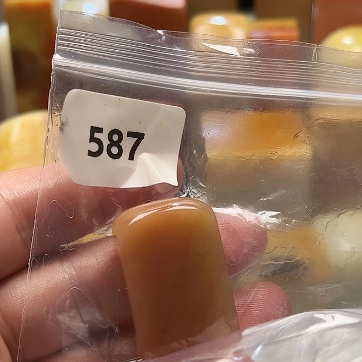 星***月老挝石老挝石结晶