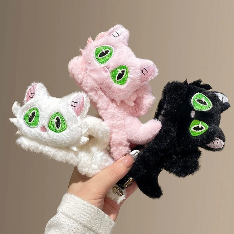 心软软~黑色异瞳猫咪抓夹女2025秋冬新款毛绒绒鲨鱼夹子旅行发夹