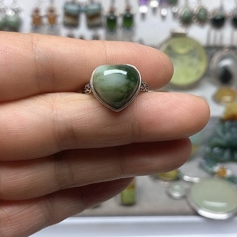 蛇纹石玉银S925镶嵌戒指