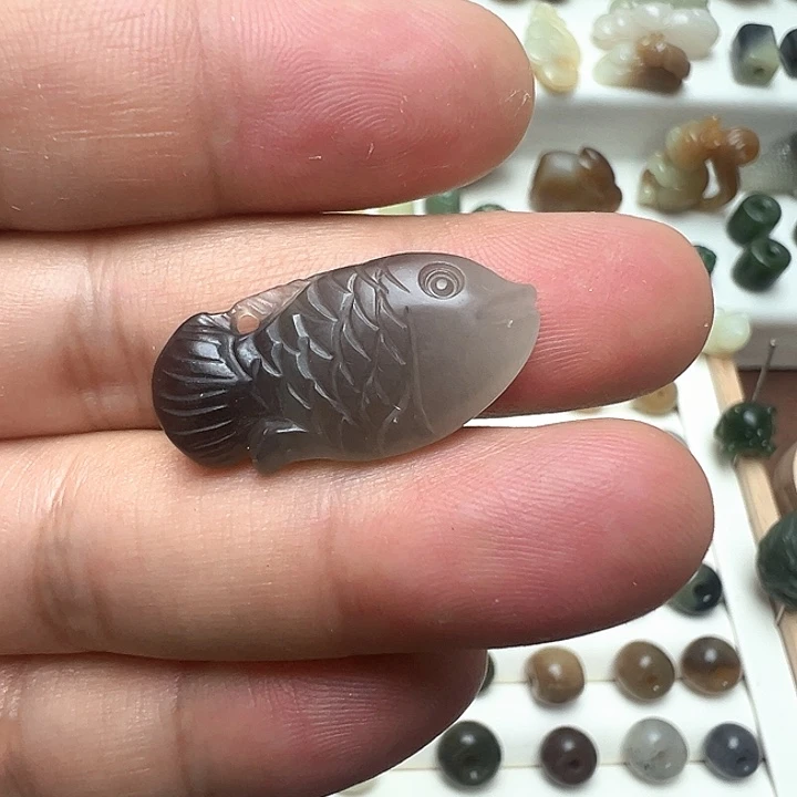 未镶嵌和田玉珠宝半成品