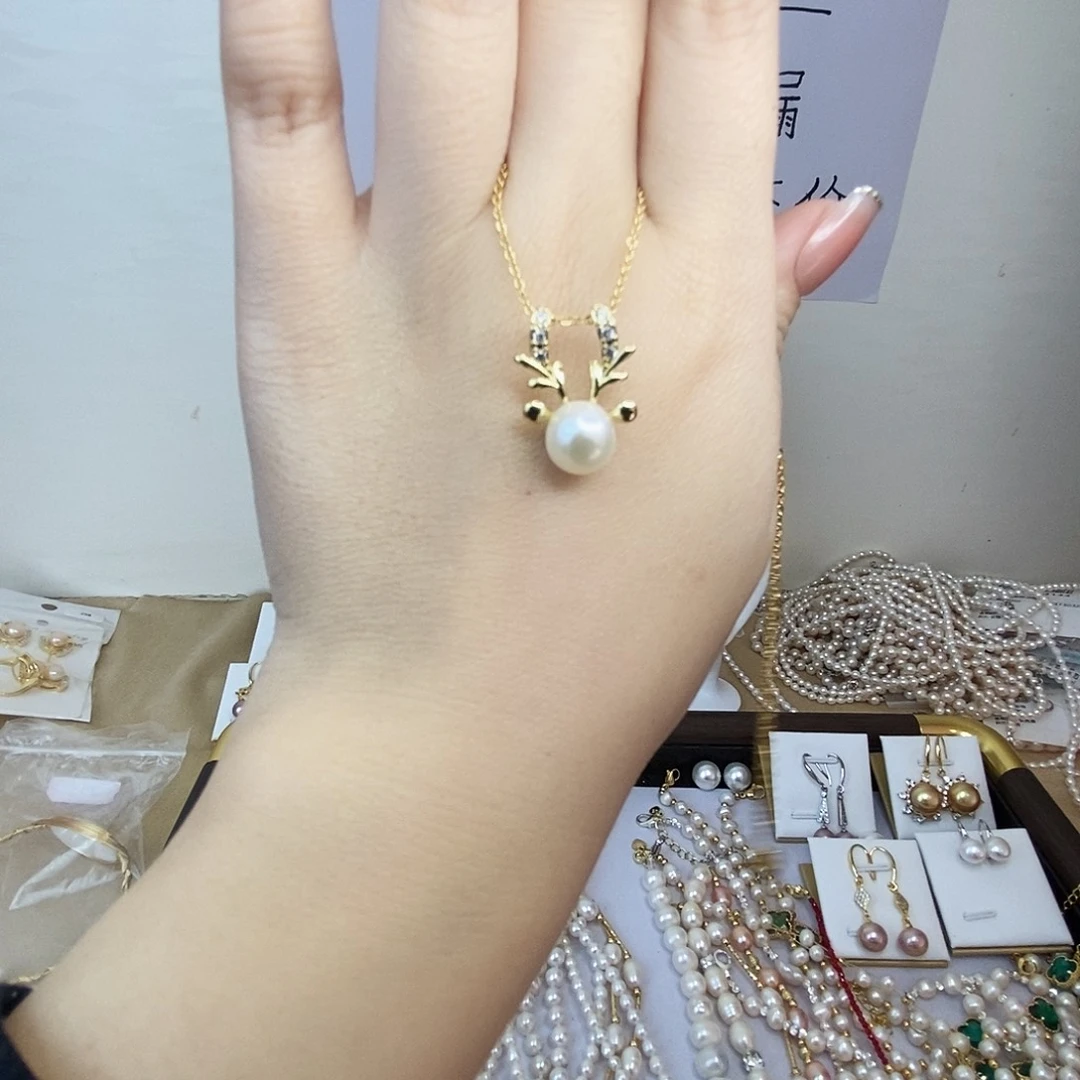 合金颈饰淡水珍珠