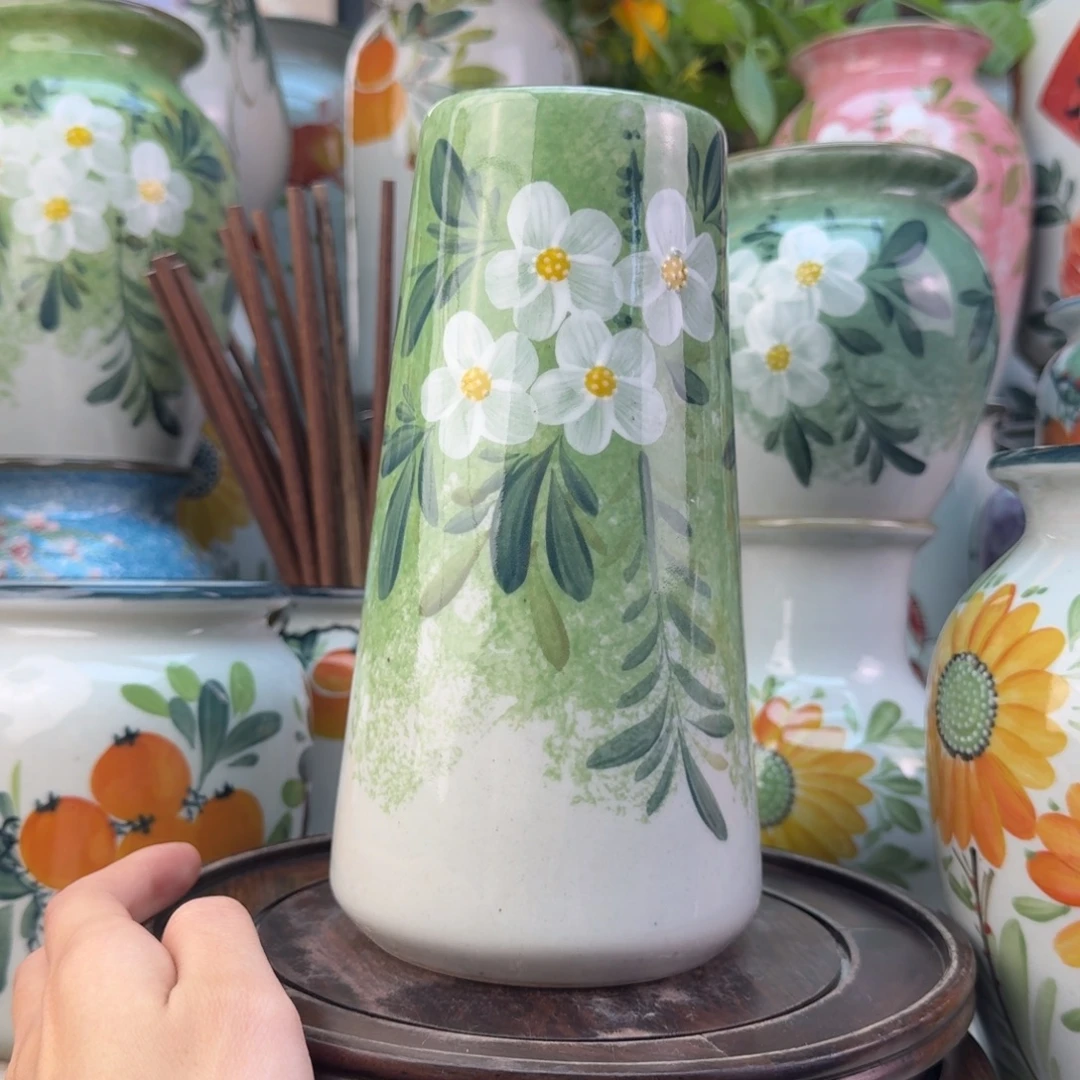 景德镇纯手绘陶瓷花瓶