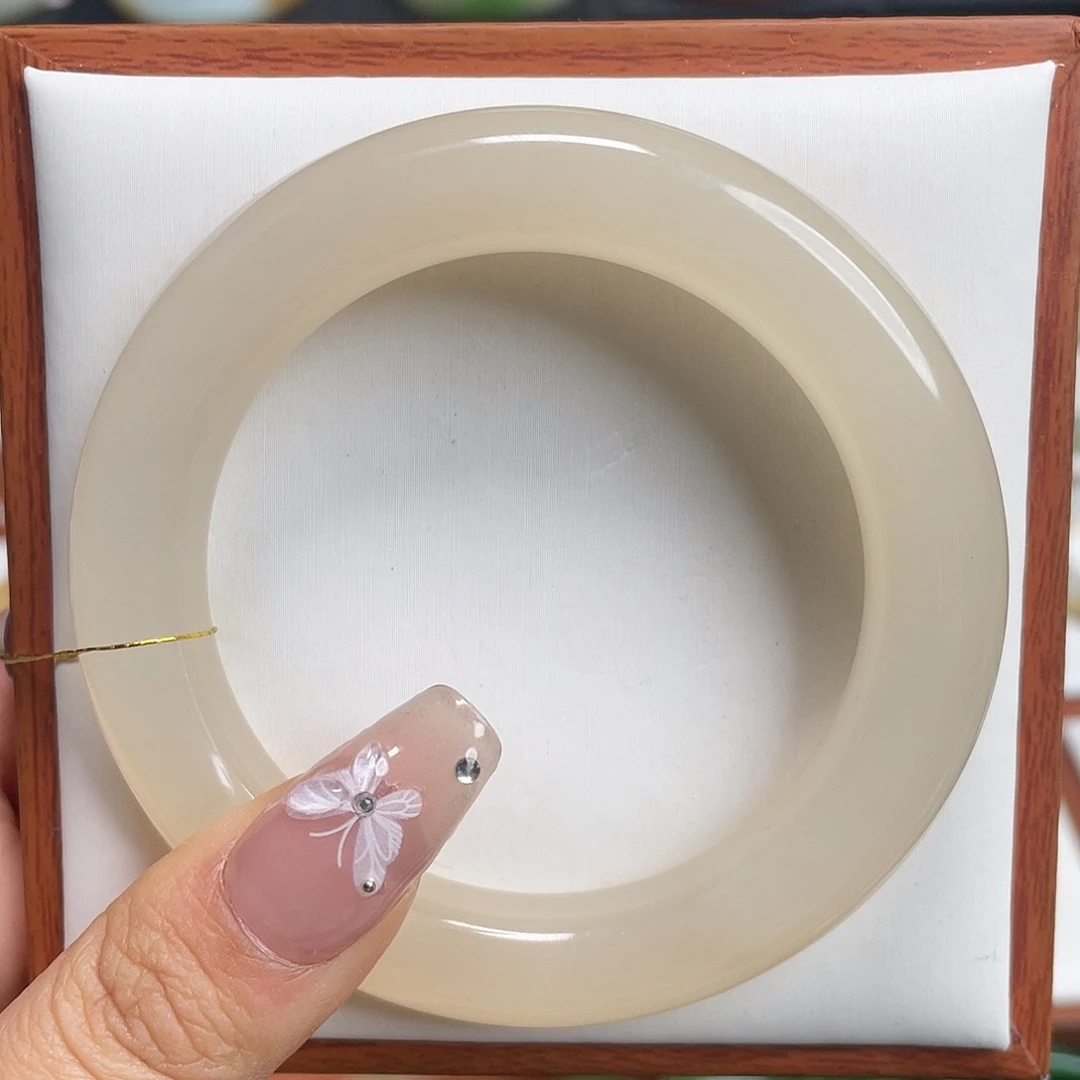 和田玉未镶嵌手镯浓藕粉！56