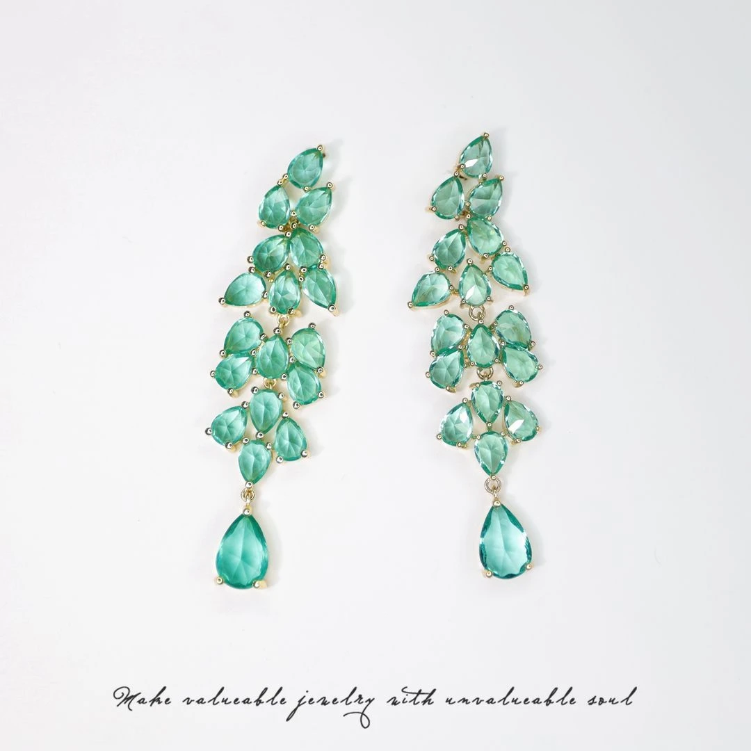 铜合金锆石耳饰 轻奢个性淡绿色重工镶嵌长款小众耳环 XXJC-17285