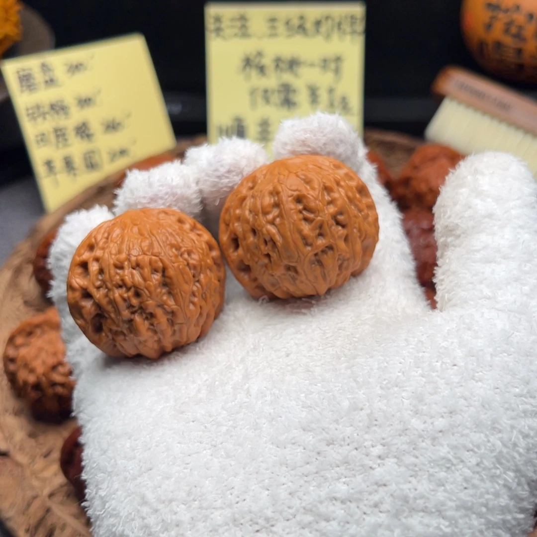 文玩核桃吊坠13 铁锤妹妹 43