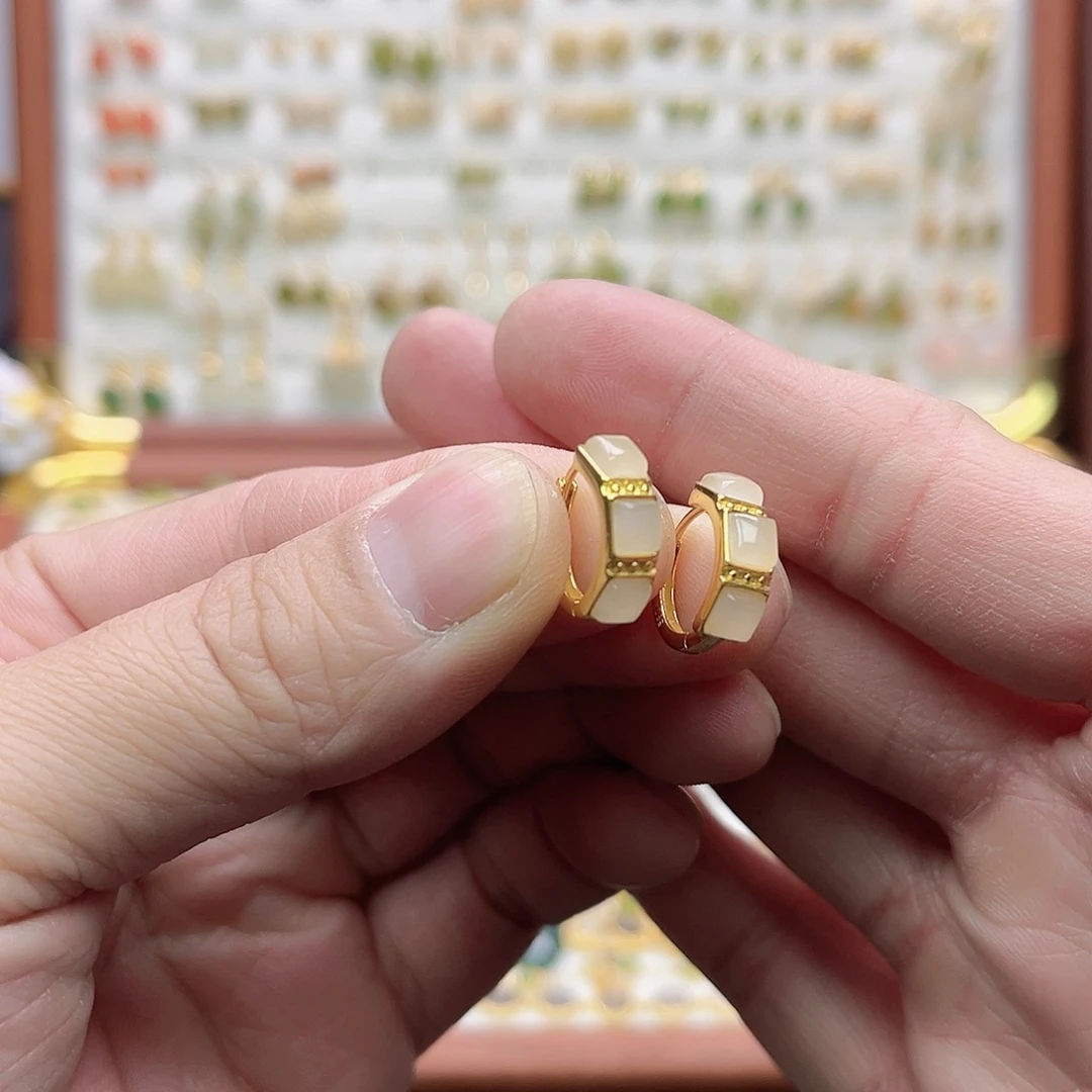 和田玉银S925镶嵌耳饰