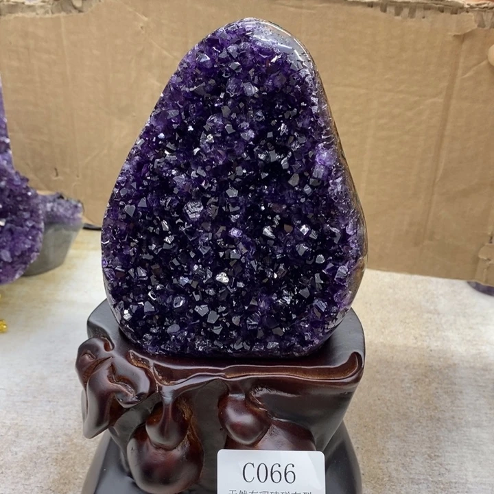 水晶大型摆件（非配饰）未镶嵌