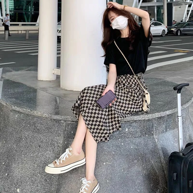 夏装小个子减龄休闲洋气韩版套装显瘦黑色体恤格子半身裙两件套