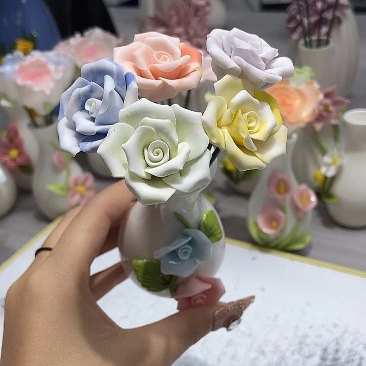 陶瓷纯手工捏花设计