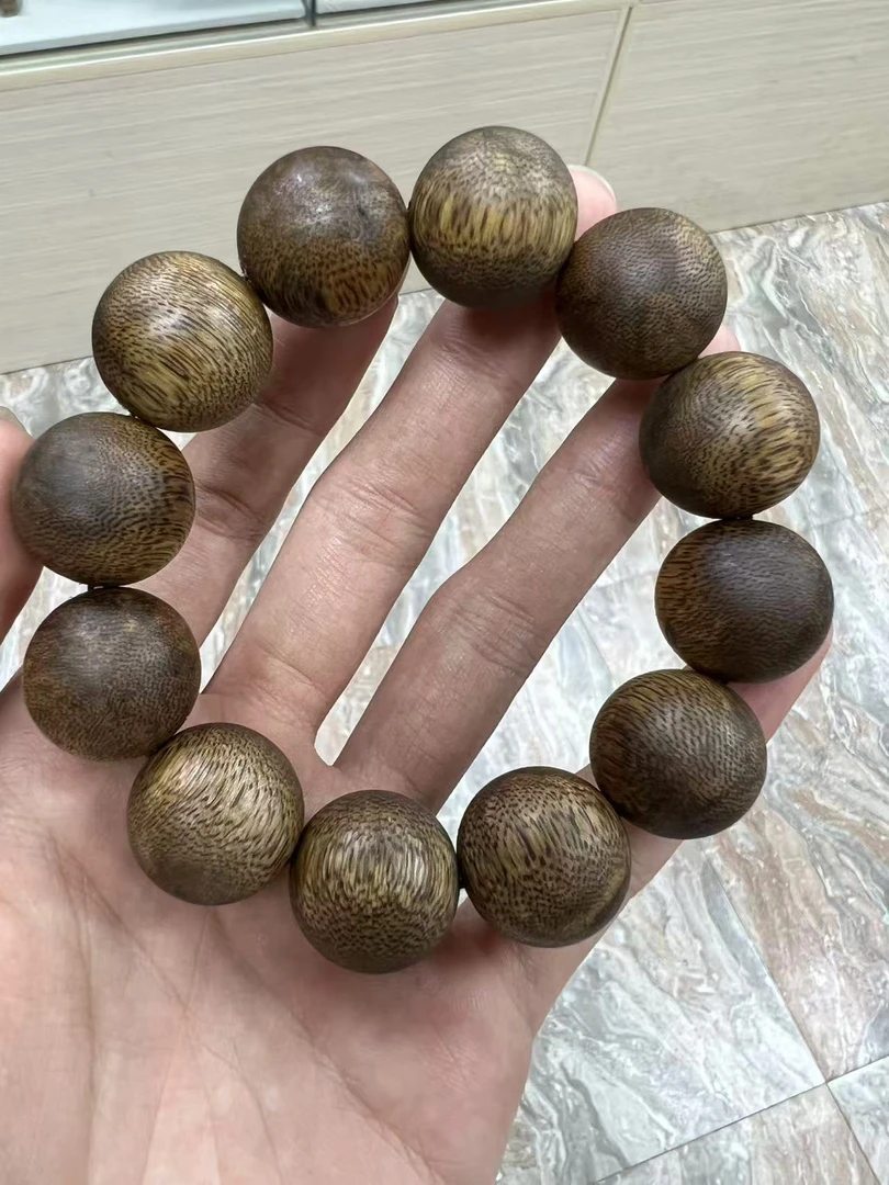 沉香海南乌身圆叶20mm圆珠沉香手串多样性发一