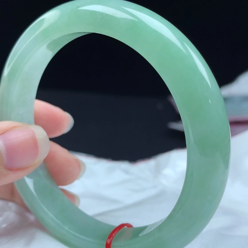 【闪购商品】未镶嵌手镯翡翠96044，