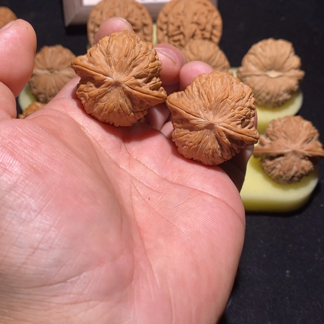 文玩核桃吊坠40尺全品正磨