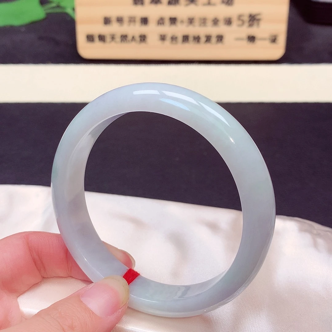 翡翠手镯未镶嵌7006号