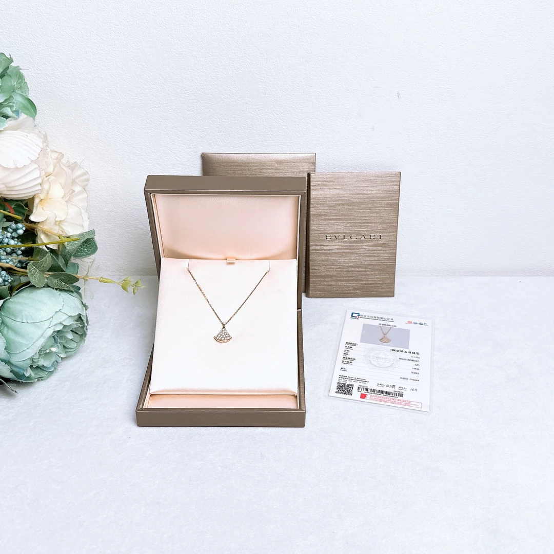 全新未使用 BVLGARI/宝格丽 项链  /Xspa4691