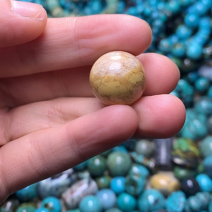 厨***师非金属特色的三彩圆珠
