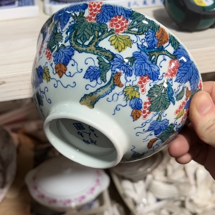 瓷片/////直径15厘米。绿西西。