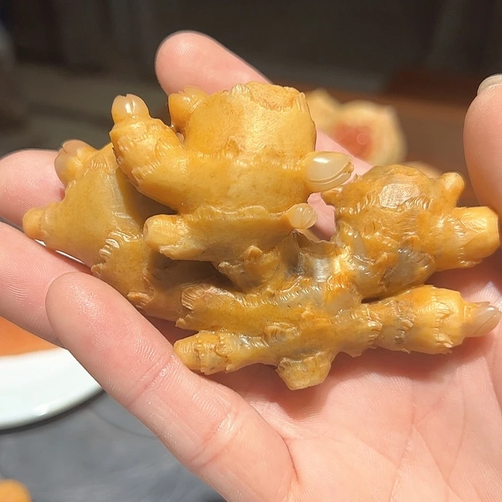 寿山石一**好生姜做的