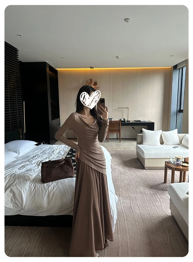 气质拼接网纱连衣裙女秋季高级感修身内搭针织长裙2025新款00718