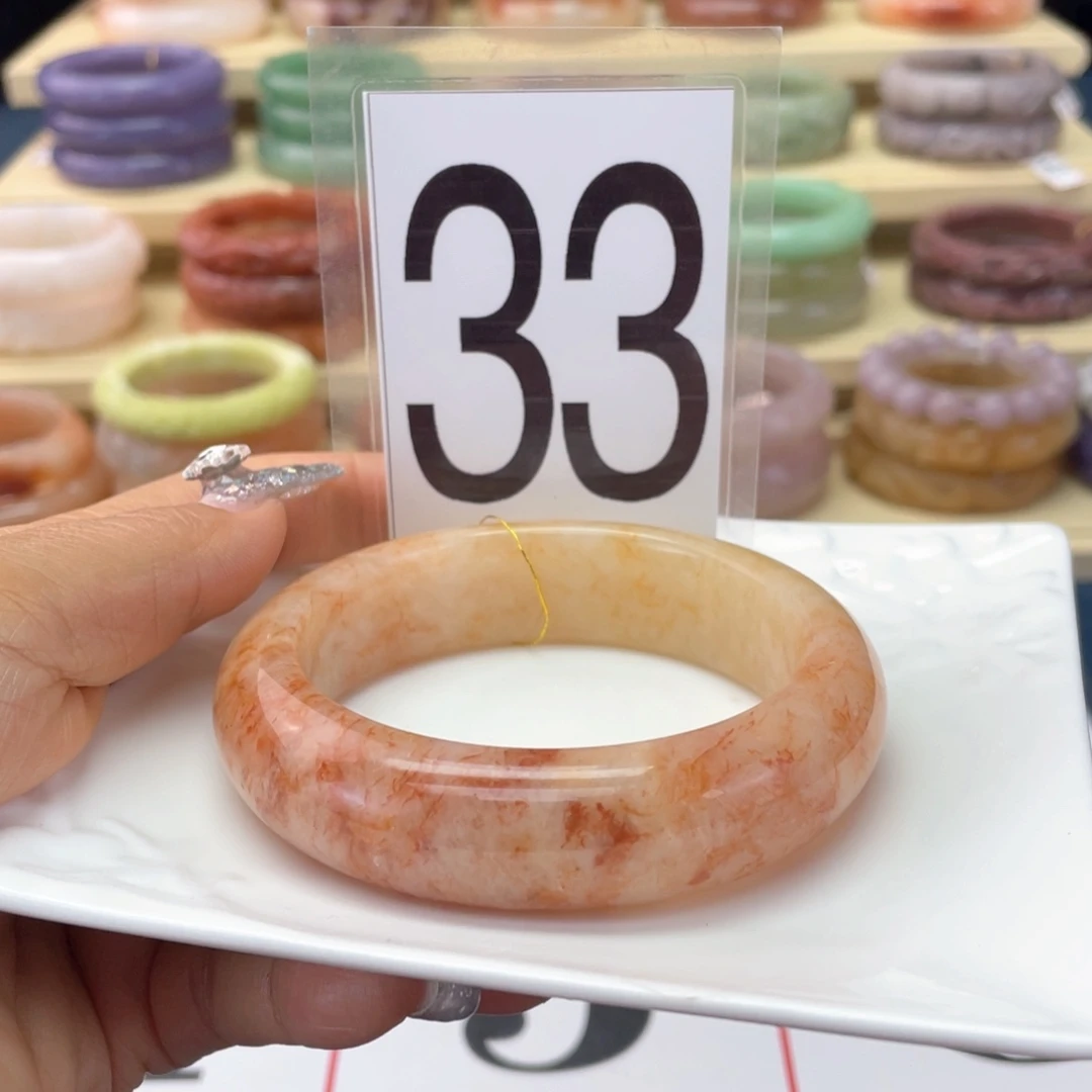 石英岩玉未镶嵌手镯63