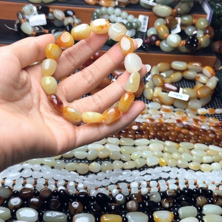 和田玉未镶嵌手链