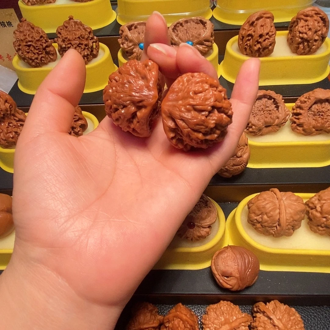 桃核吊坠好*材精品蛇王