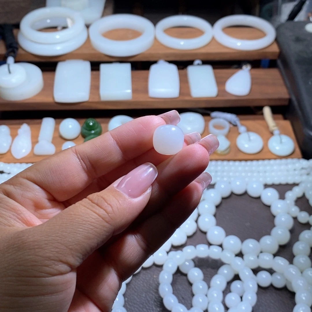 未镶嵌手链和田玉毛*富