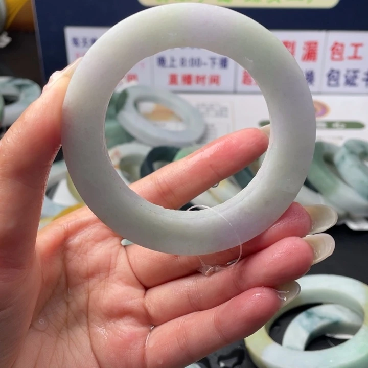 【闪购商品】未镶嵌翡翠定制翡翠