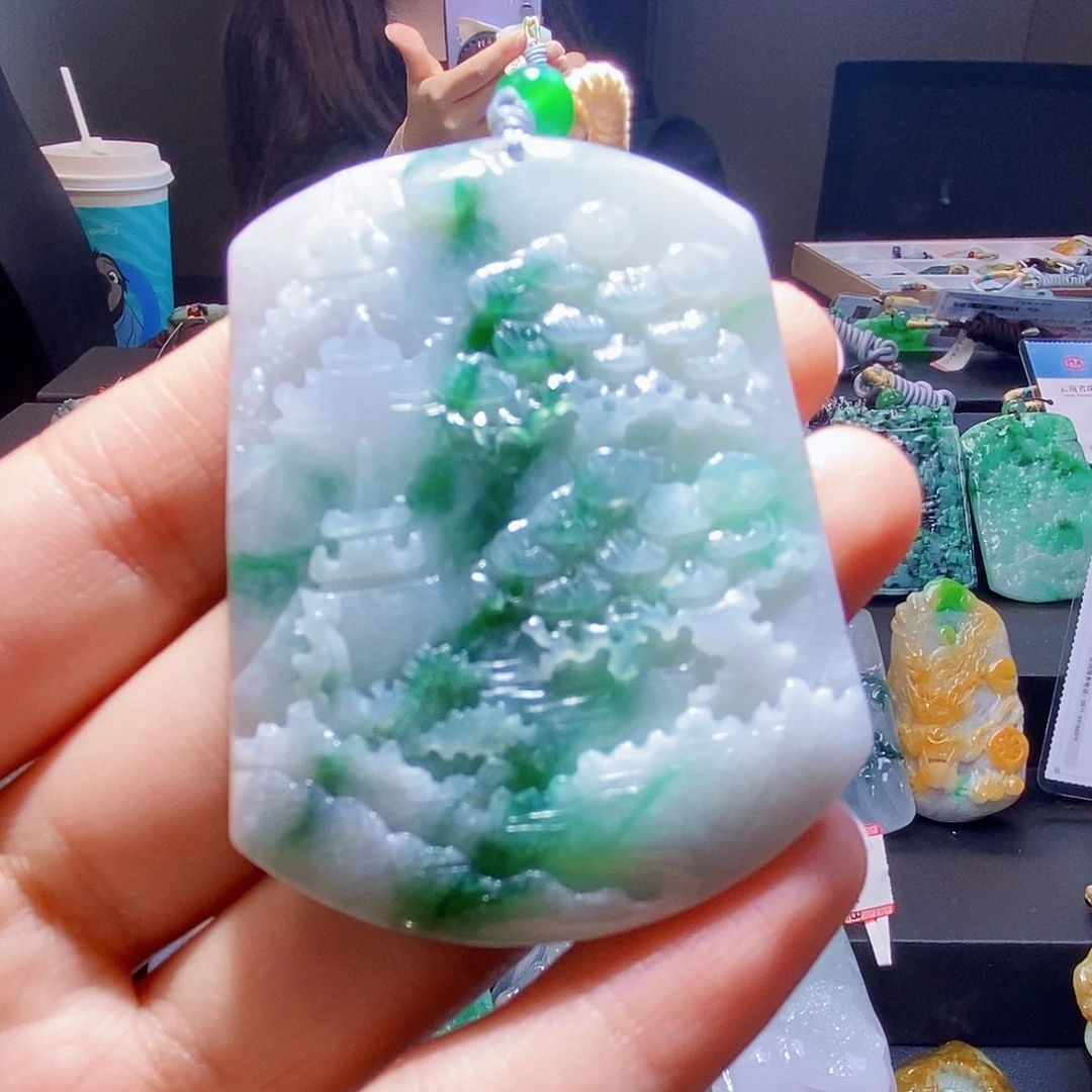 颈饰未镶嵌翡翠我