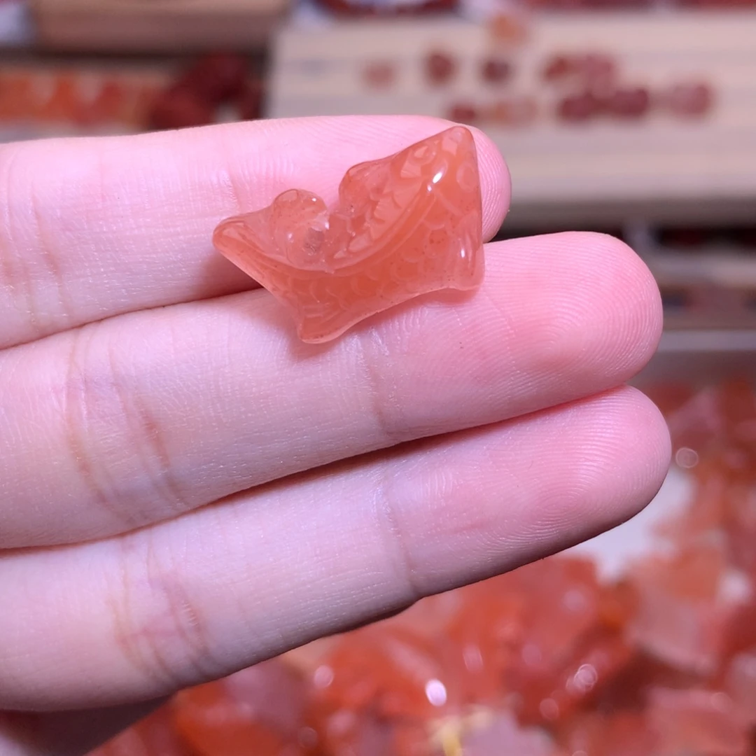 南红玛瑙未镶嵌珠宝半成品10
