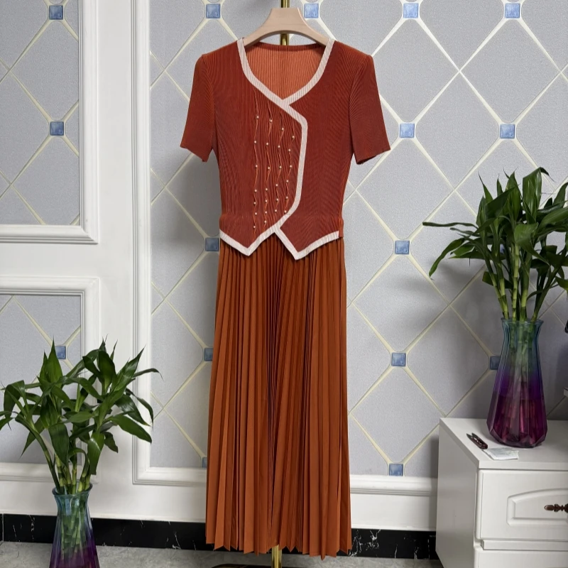 皇姿秀女装2025褶皱时尚气质优雅短袖夏季显瘦小香风减龄连衣裙