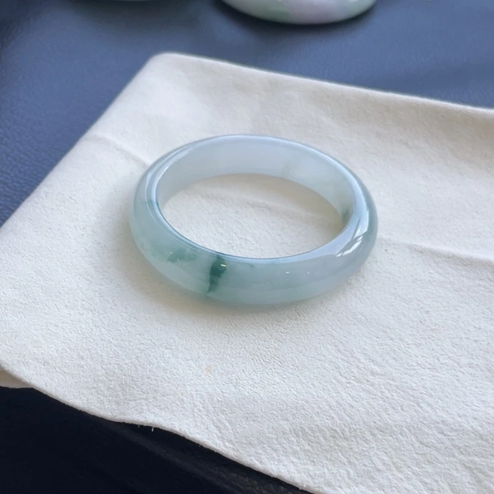 未镶嵌手镯翡翠纹52