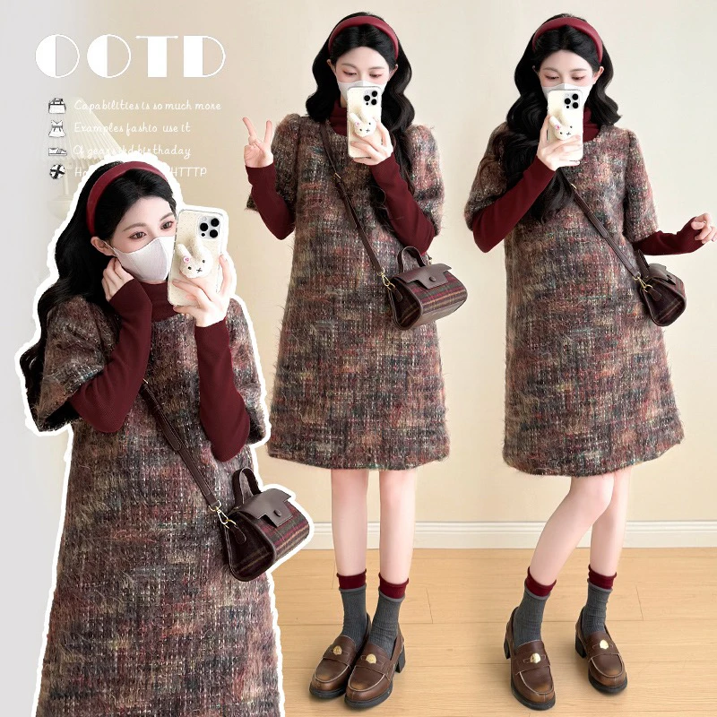 秋冬气质时尚小香风针织短袖圆领A字连衣裙