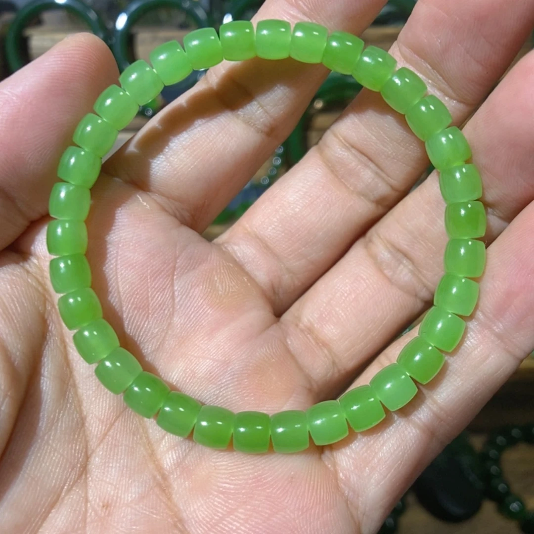 【闪购商品】吊坠(不含链)未镶嵌和田玉俄料苹果绿手串 6