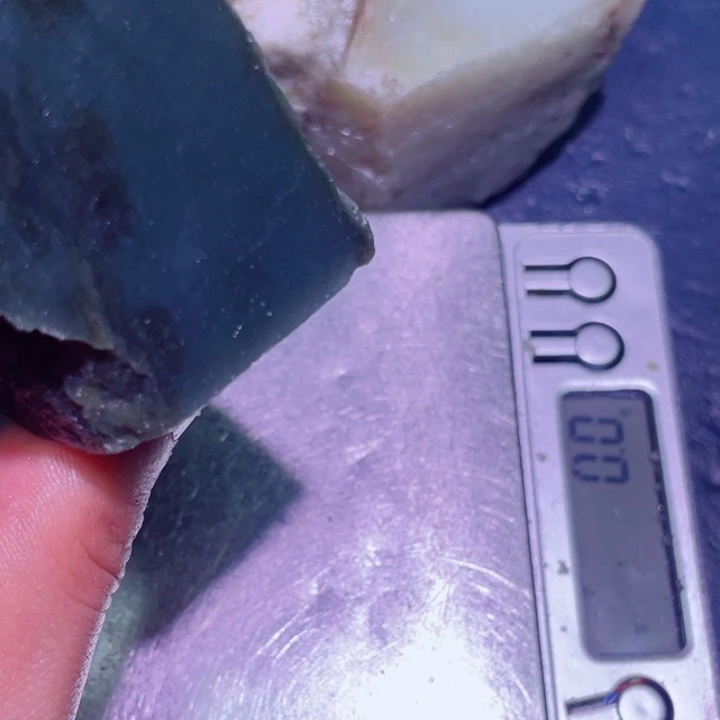 和田玉（糖玉）未镶嵌珠宝半成品