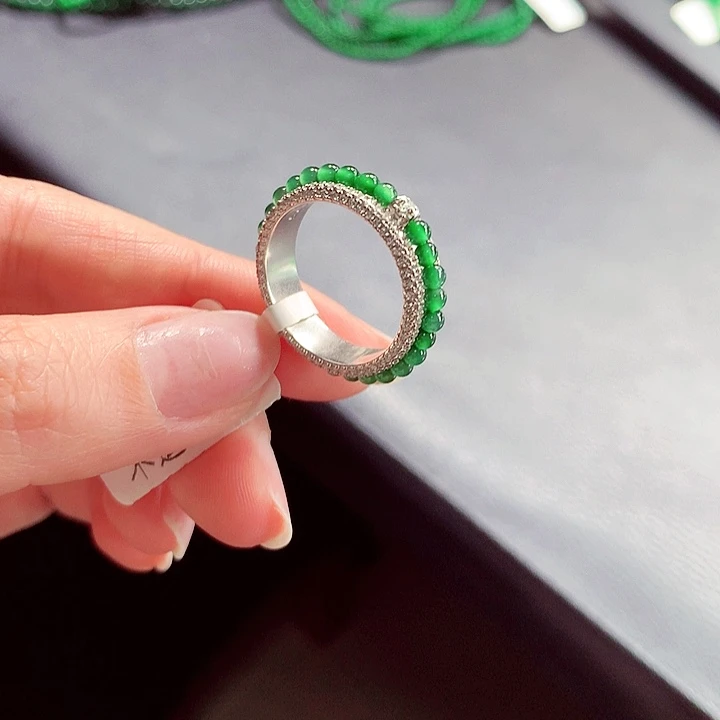 毛衣链未镶嵌翡翠