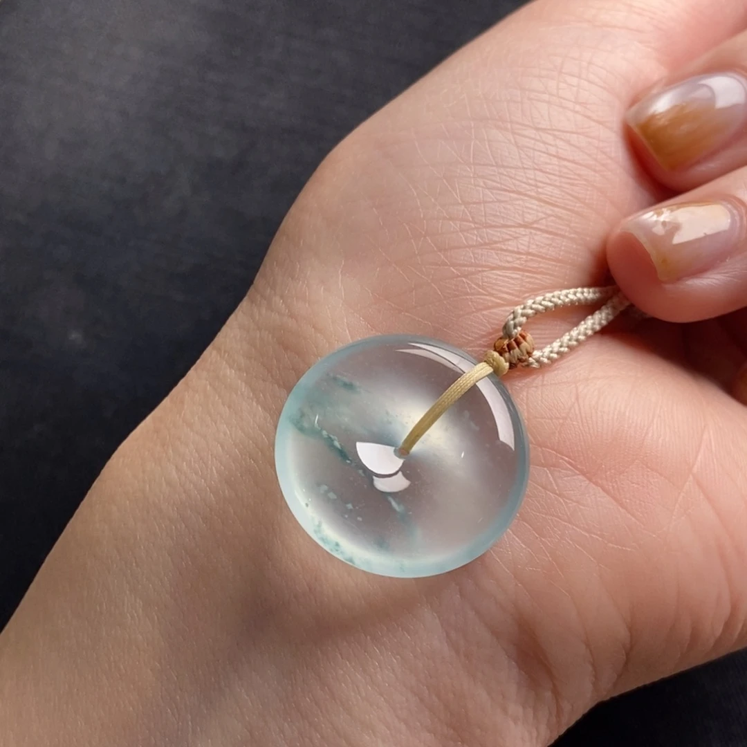 翡翠未镶嵌颈饰22.8-5.3