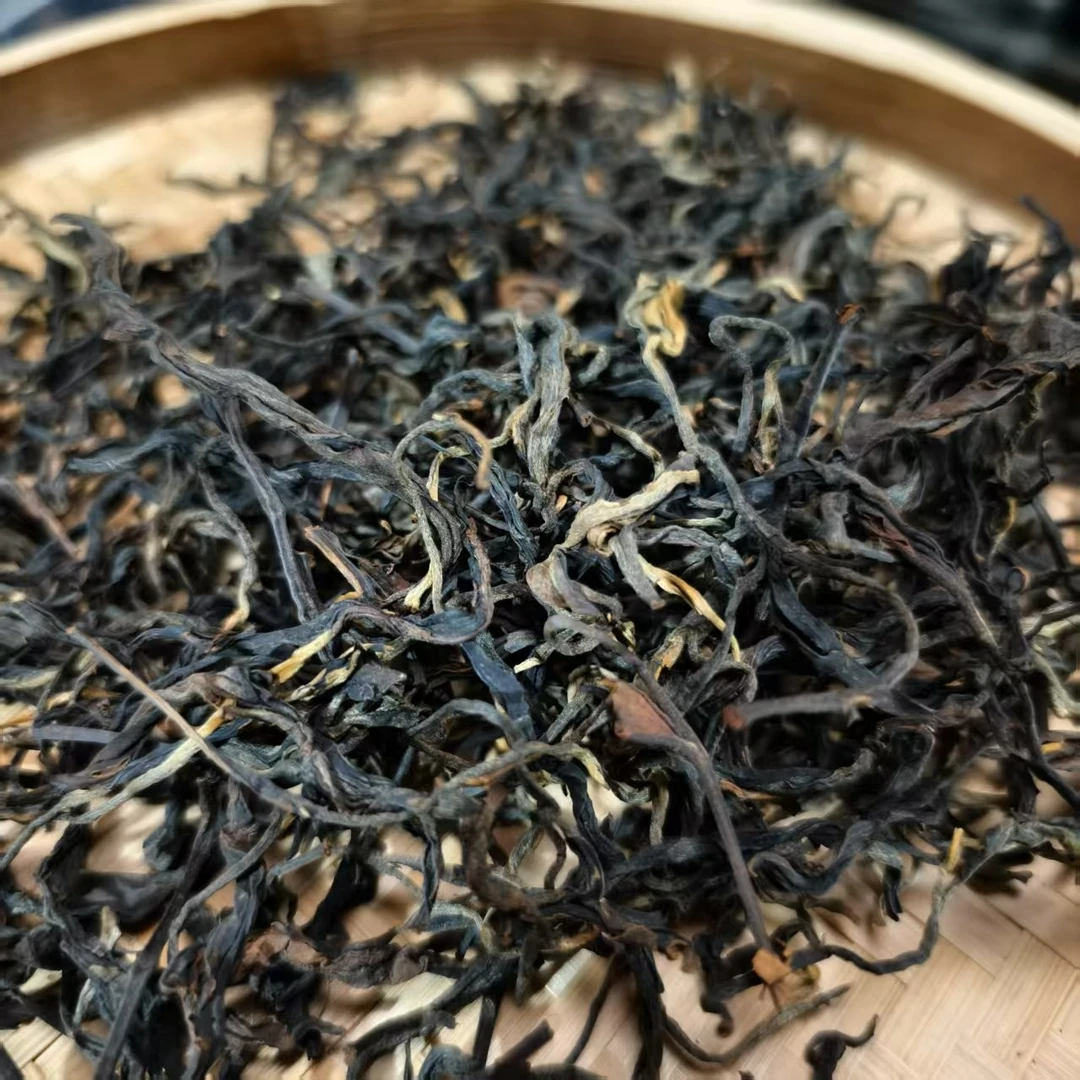 2024年  小户赛红土地古树  春    晒红茶散料100克（39号）