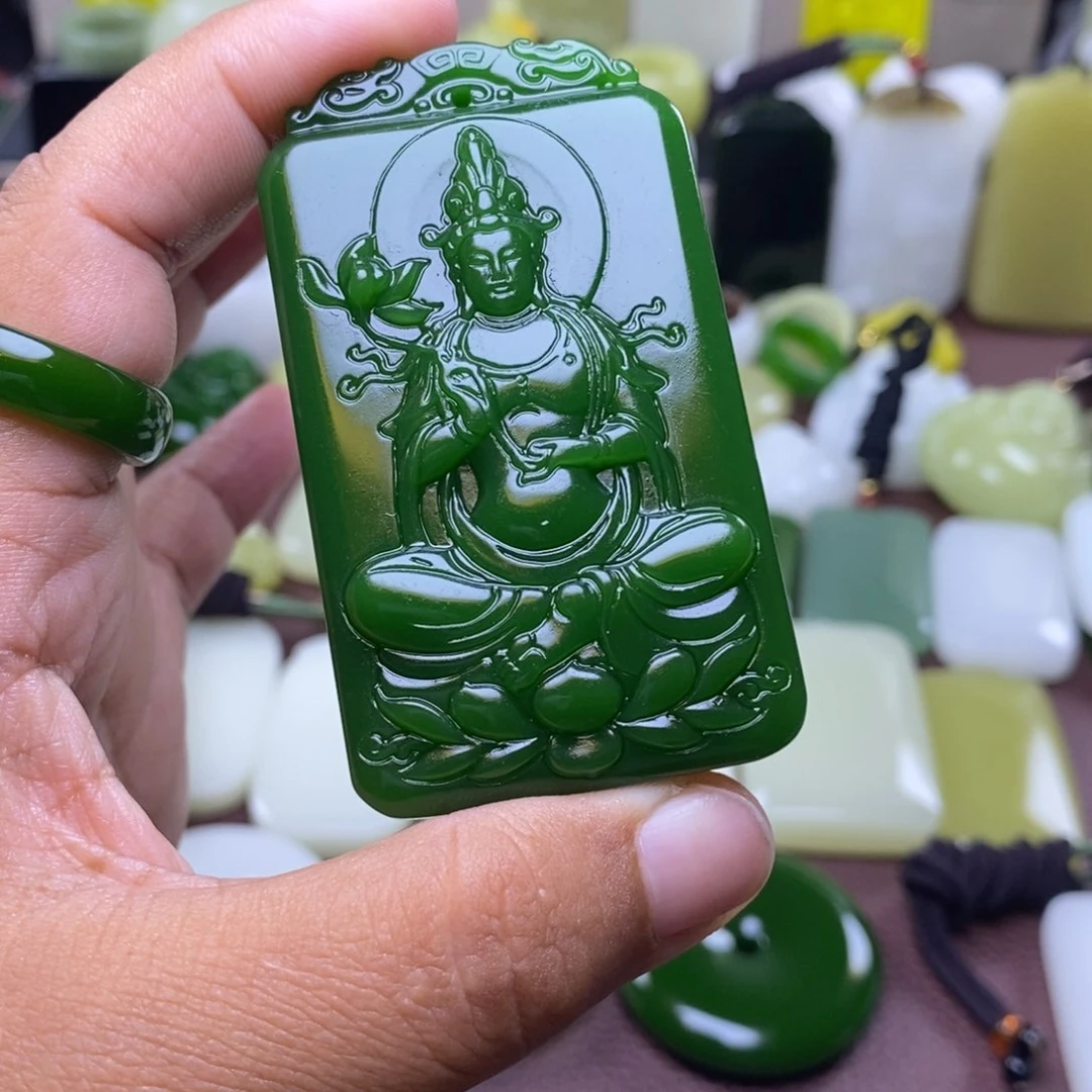 和田玉未镶嵌颈饰