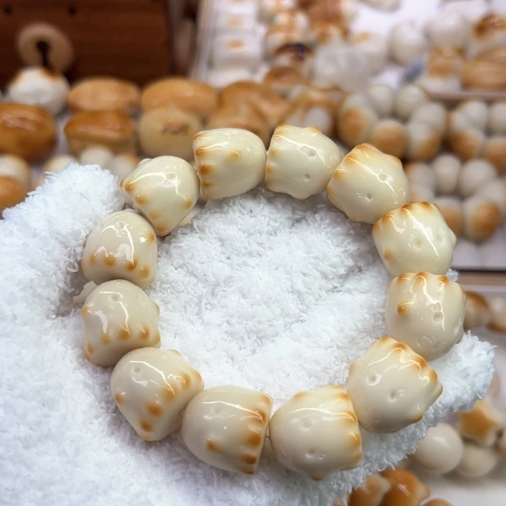 手串菩提根/象牙果47 象牙果原果雕刻炭烧小幽灵