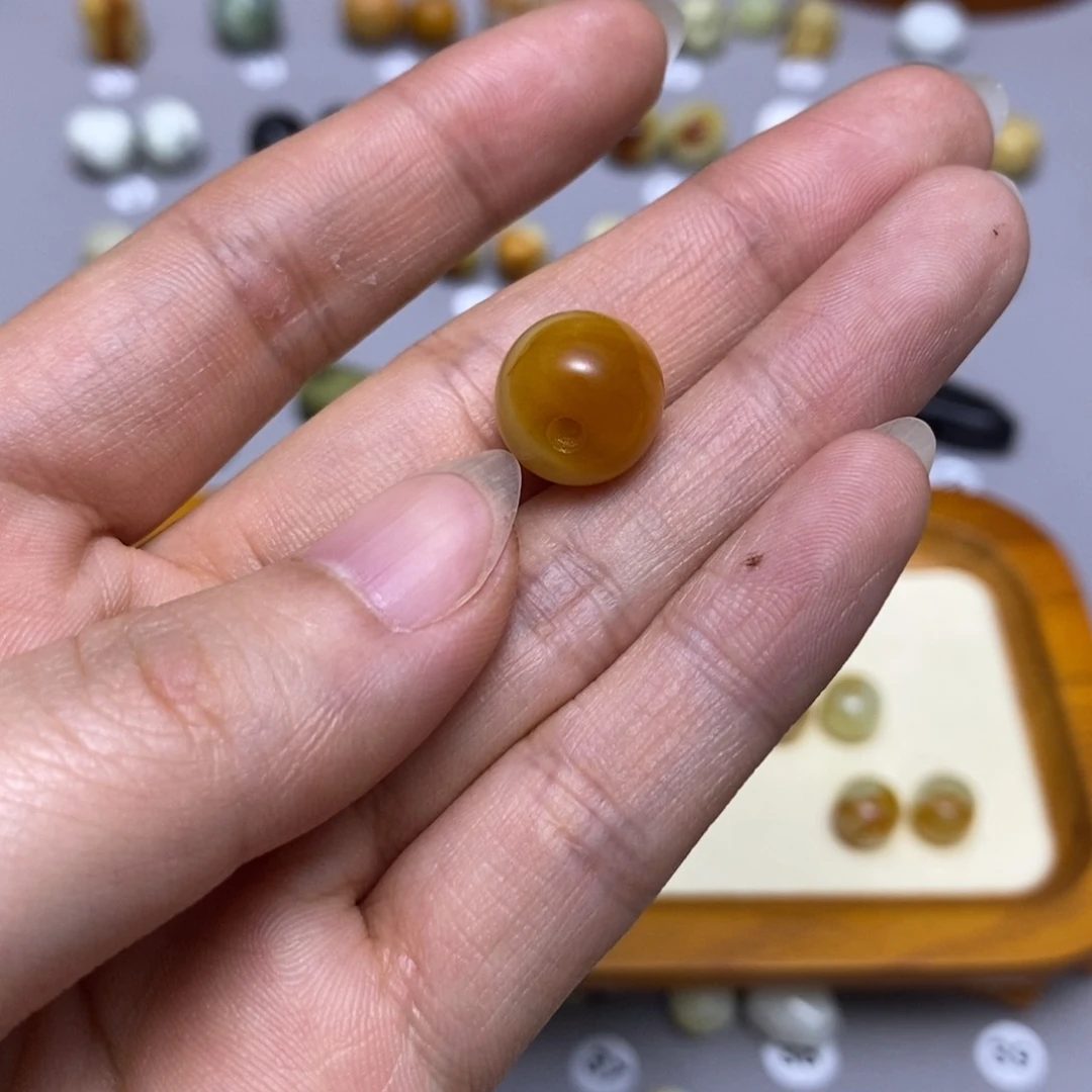 蛇纹石玉配饰合金木*