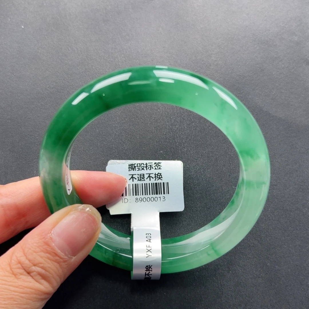 石英质玉未镶嵌手镯+菩提58.9