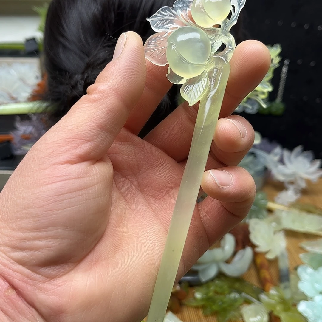 蛇纹石玉未镶嵌岫玉
