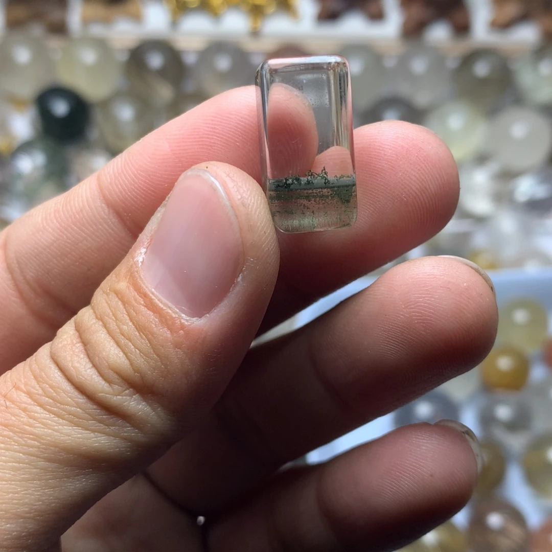 水晶珠宝半成品未镶嵌一**河绿幽灵吊坠