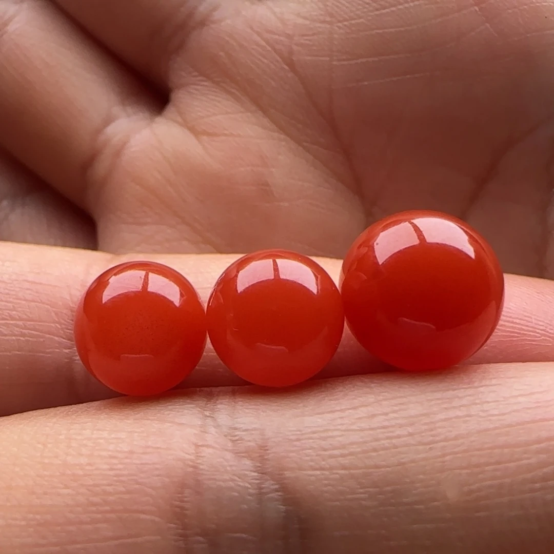 南红玛瑙圆珠9.4一对 +11.1未镶嵌老*哥