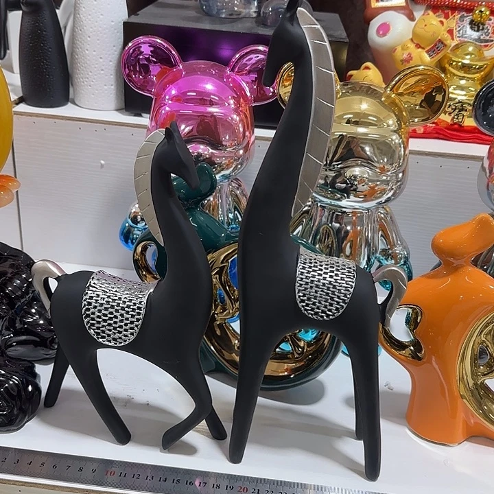 敏***子树脂摆件哈哈哈哈