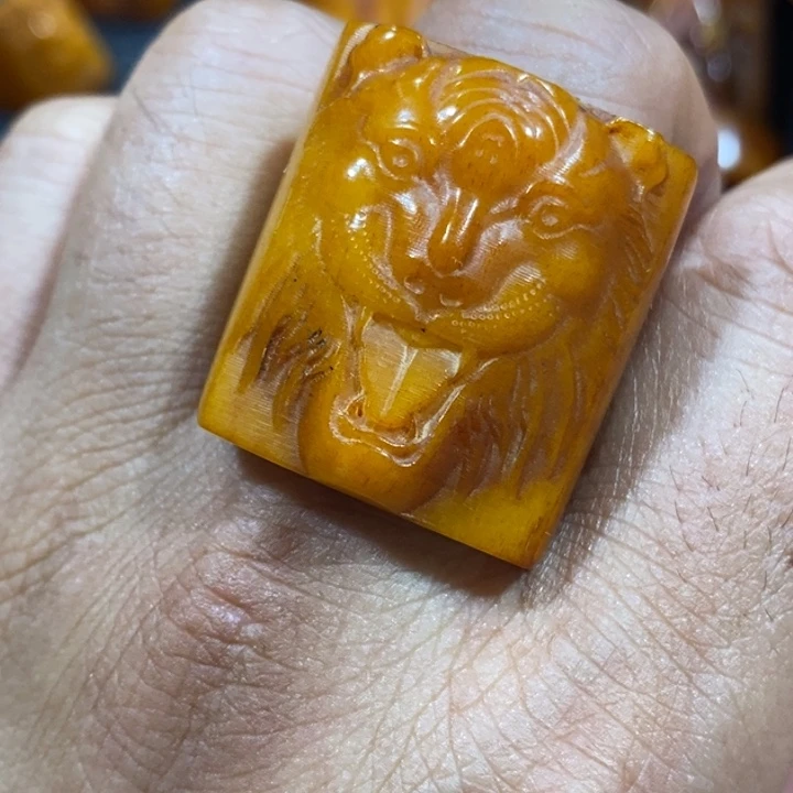 滴血莲花菩提吊坠