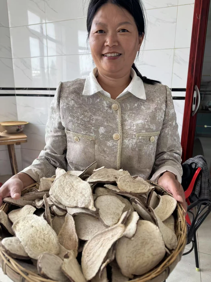 生地瓜干农家晒生红薯干红皮白瓤心软糯无糖山芋片番薯干煮粥杂粮