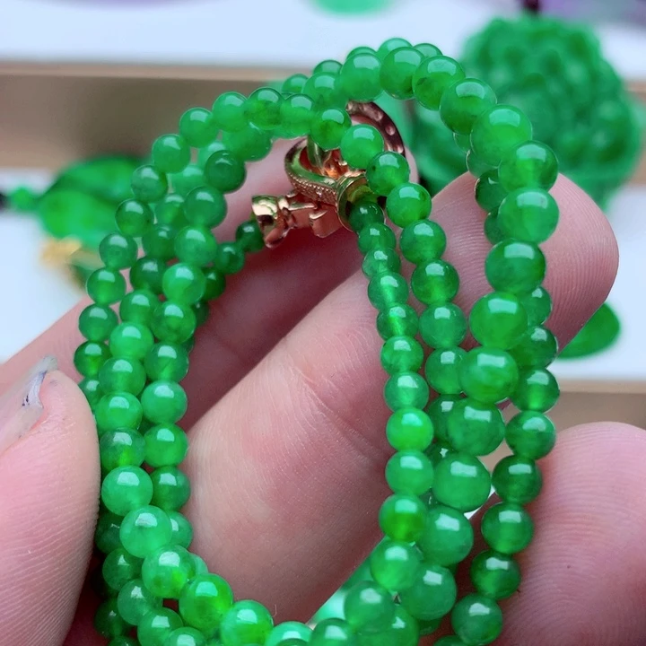 翡翠未镶嵌毛衣链