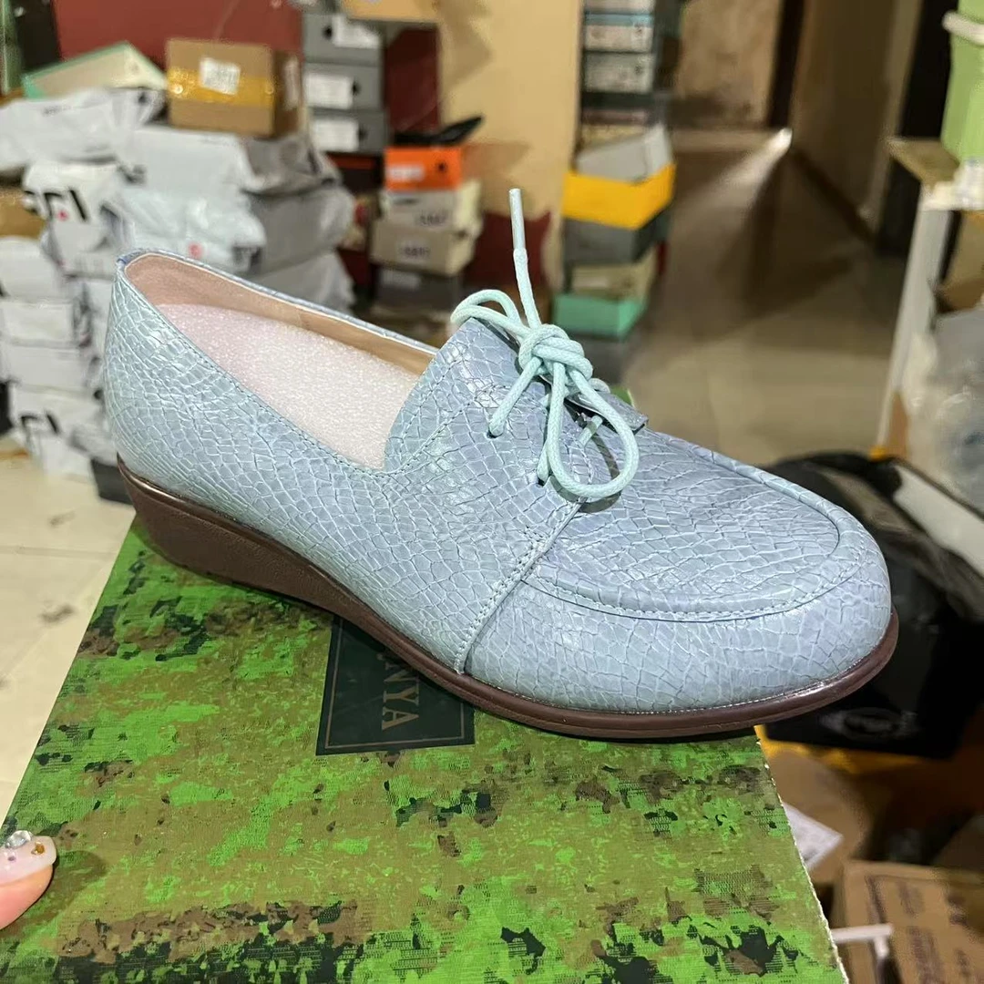 B-427    新款系带时尚 单鞋Y025