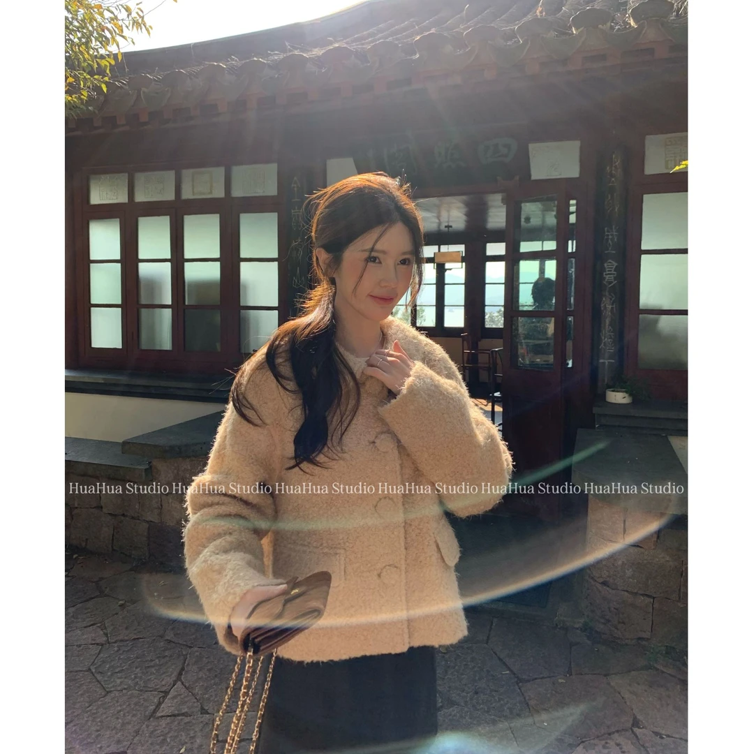 【花花】俏佳人~韩系蓬松软乎乎毛绒精致包扣时尚秋冬舒适短款外套